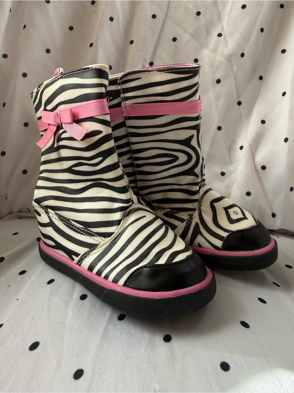 Girls' Zebra Print Winter Boots with Pink Trim and Bow